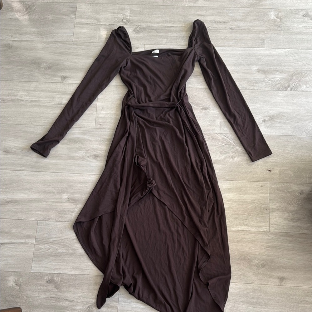 Elegant Wilfred Long Sleeve Brown Dress